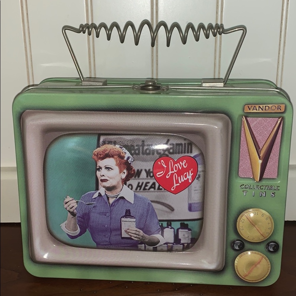 I LOVE LUCY COLLECTIBLE TIN